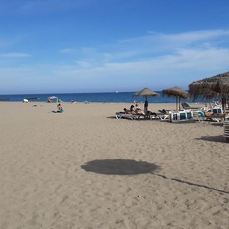 Apartamento De 2 Dormitorios, Gran Terraza, Vistas Al Mar Cerca Playa Carvajal 贝纳尔马德纳 外观 照片
