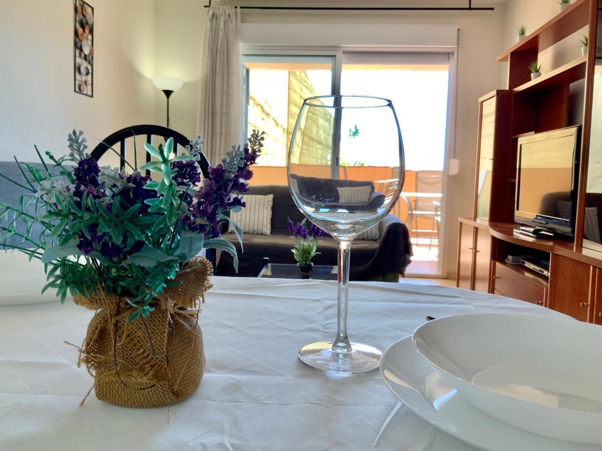 Apartamento De 2 Dormitorios, Gran Terraza, Vistas Al Mar Cerca Playa Carvajal 贝纳尔马德纳 外观 照片