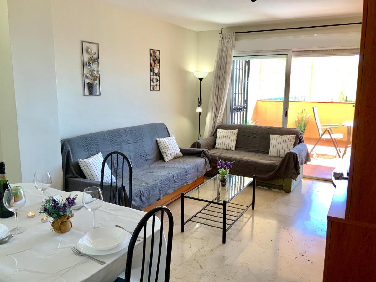 Apartamento De 2 Dormitorios, Gran Terraza, Vistas Al Mar Cerca Playa Carvajal 贝纳尔马德纳 外观 照片
