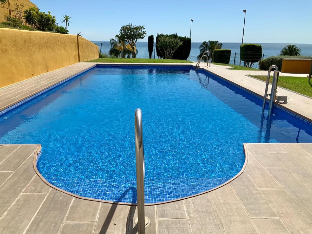 Apartamento De 2 Dormitorios, Gran Terraza, Vistas Al Mar Cerca Playa Carvajal 贝纳尔马德纳 外观 照片