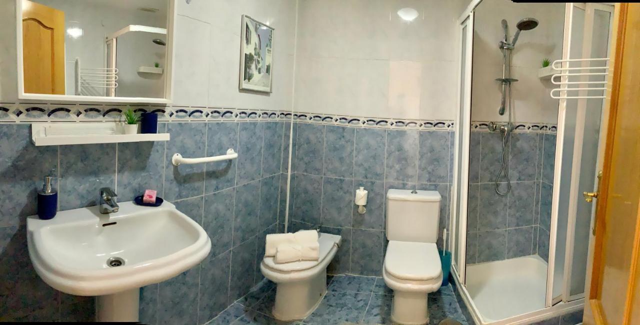 Apartamento De 2 Dormitorios, Gran Terraza, Vistas Al Mar Cerca Playa Carvajal 贝纳尔马德纳 外观 照片