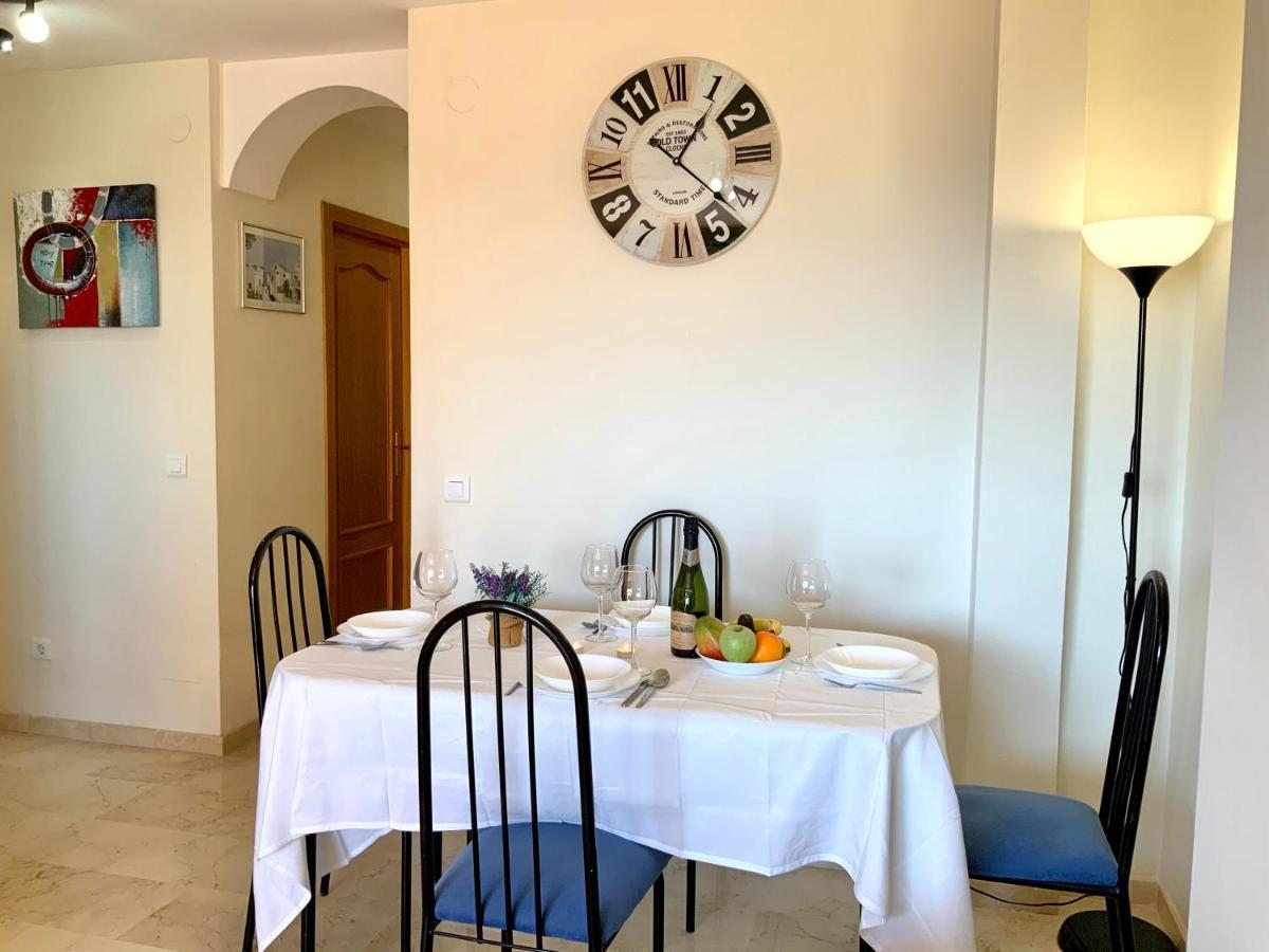 Apartamento De 2 Dormitorios, Gran Terraza, Vistas Al Mar Cerca Playa Carvajal 贝纳尔马德纳 外观 照片